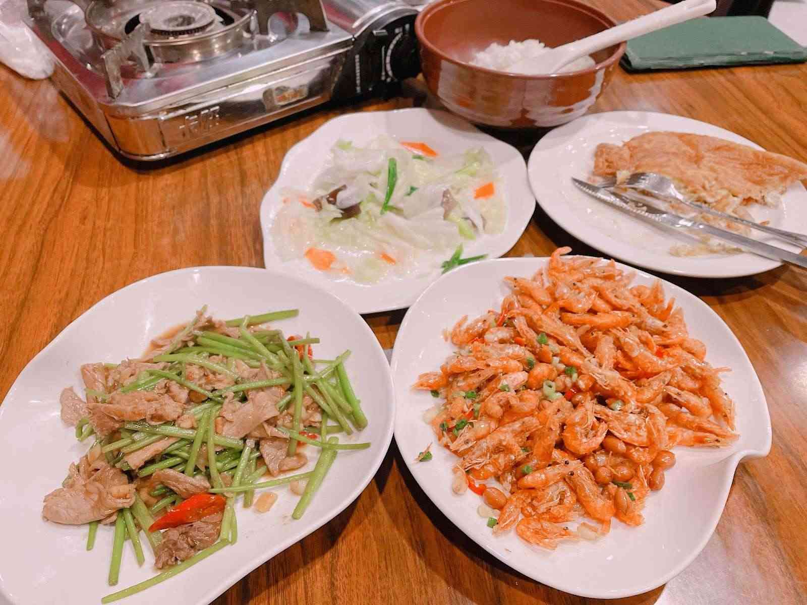 青山食堂/ 攝影者: Sumi Chou

(由第三方資訊提供)